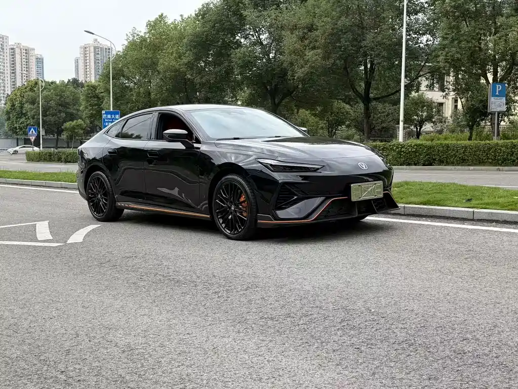 Changan UNI-V — миниатюра 3