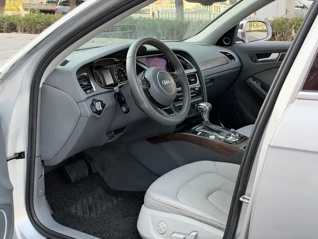 Audi A4L — миниатюра 8