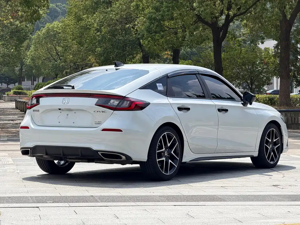 Honda Civic — миниатюра 6
