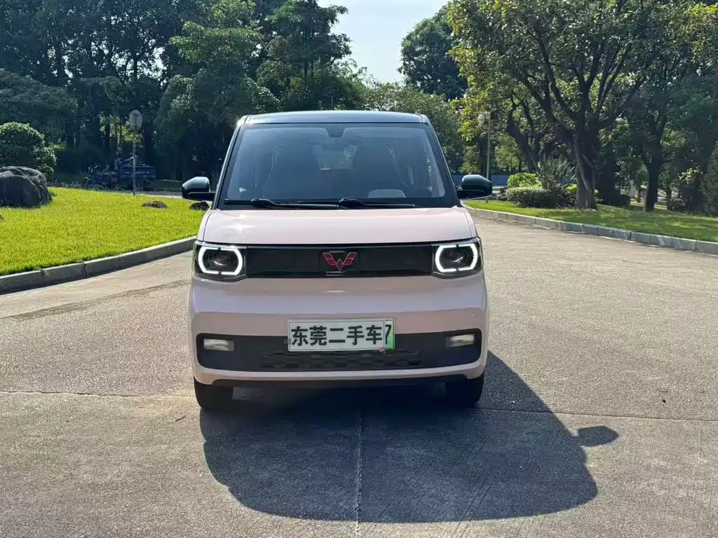Wuling MINIEV — миниатюра 3
