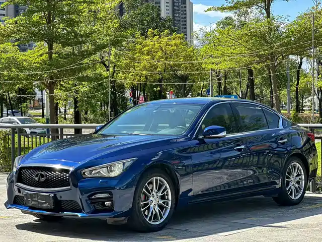 INFINITI  Q50L 2017