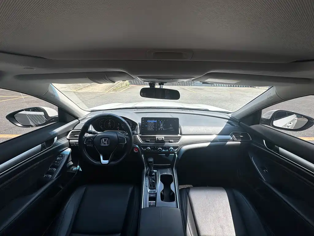Honda Accord — миниатюра 15