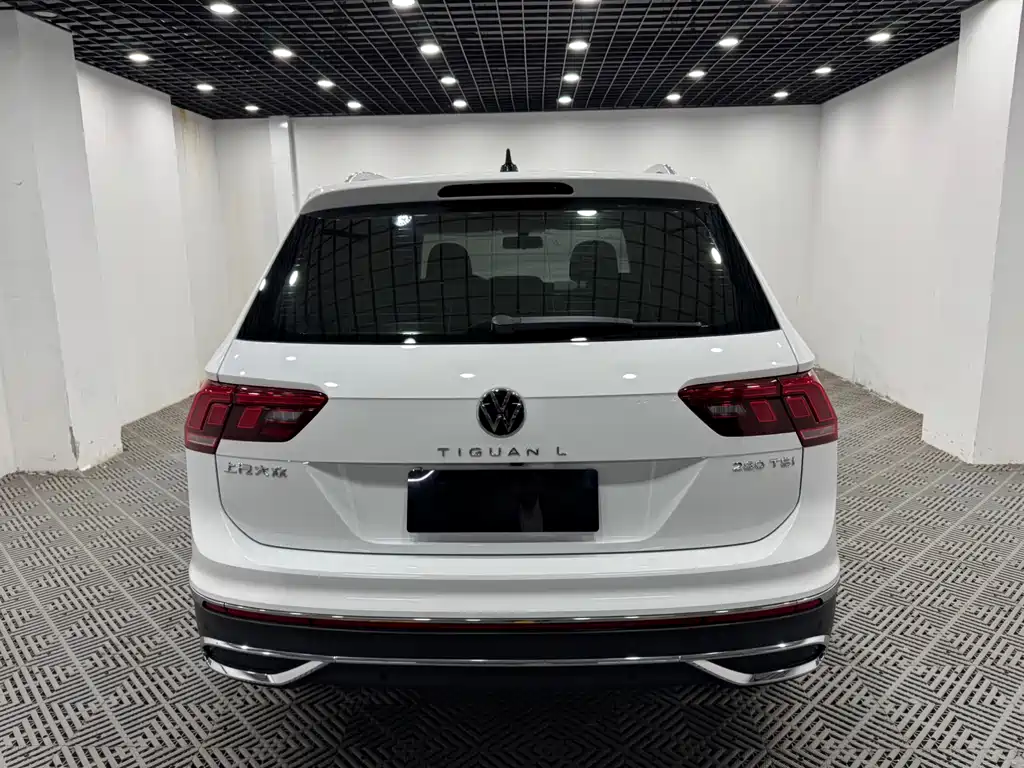 Volkswagen Tiguan L — миниатюра 8