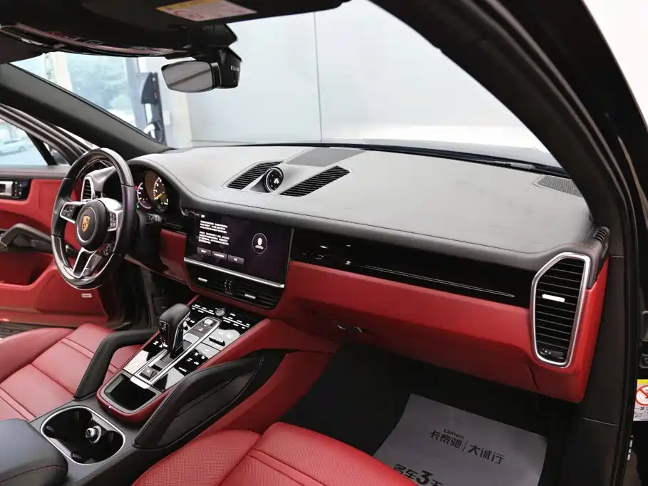 Porsche Cayenne Hybrid — миниатюра 22