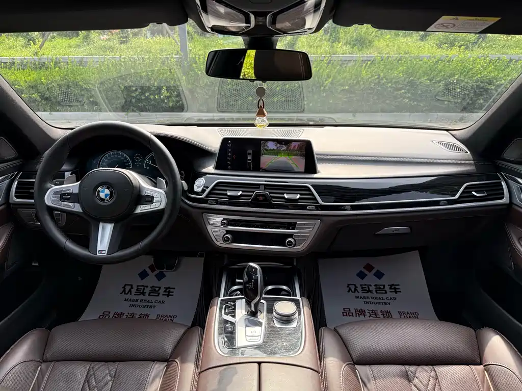 BMW 7 Series 7 2018 740Li Lead M Sport