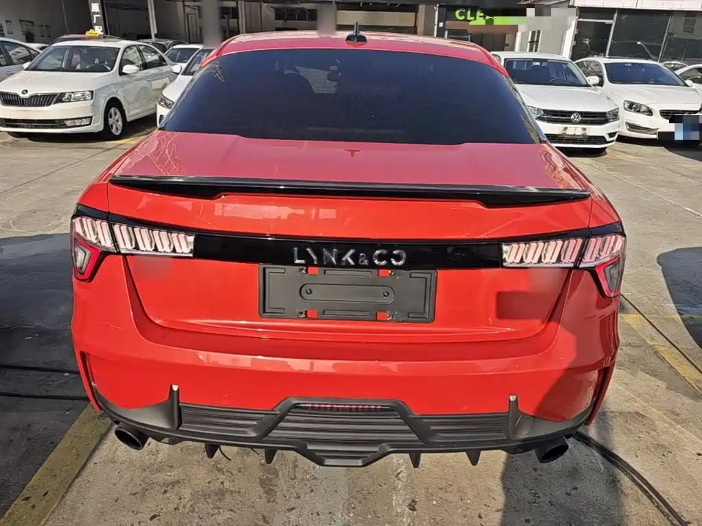 Lynk & Co 03 — миниатюра 6