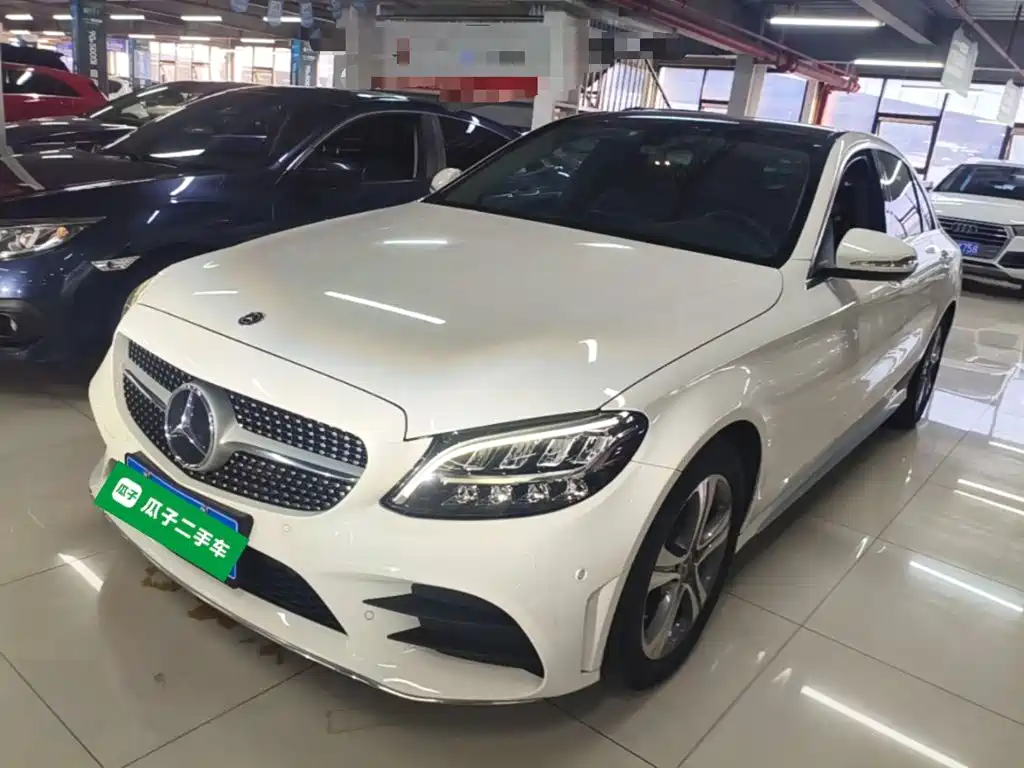 Mercedes-Benz C-Class — миниатюра 2