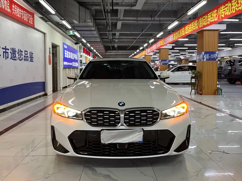 BMW 3 Series 2024