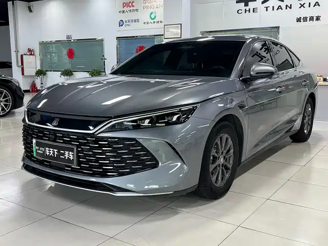 2025 BYD Qin