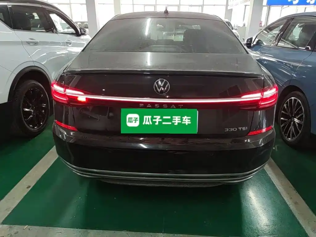 Volkswagen Passat — миниатюра 4