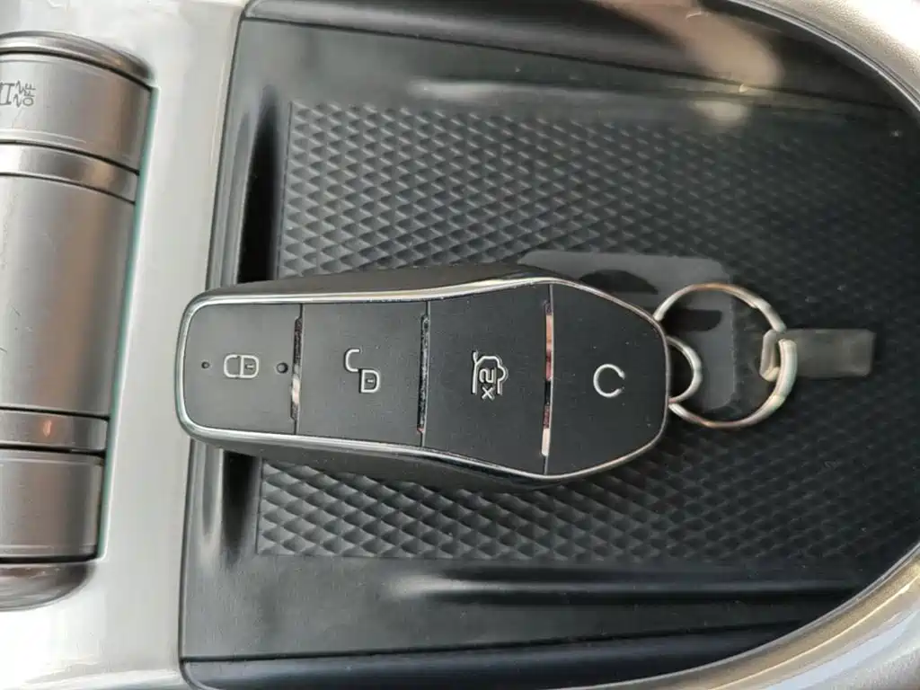 BYD Dolphin — миниатюра 9