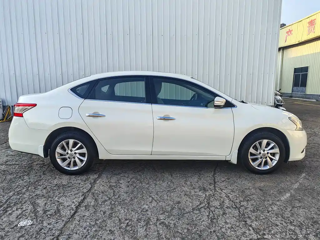 Nissan Sylphy — миниатюра 5
