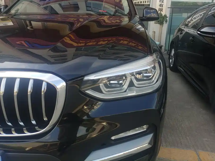 BMW X3 — миниатюра 5