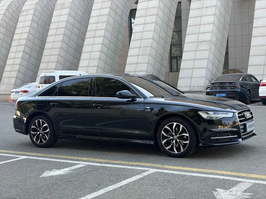 Audi A6L — миниатюра 3