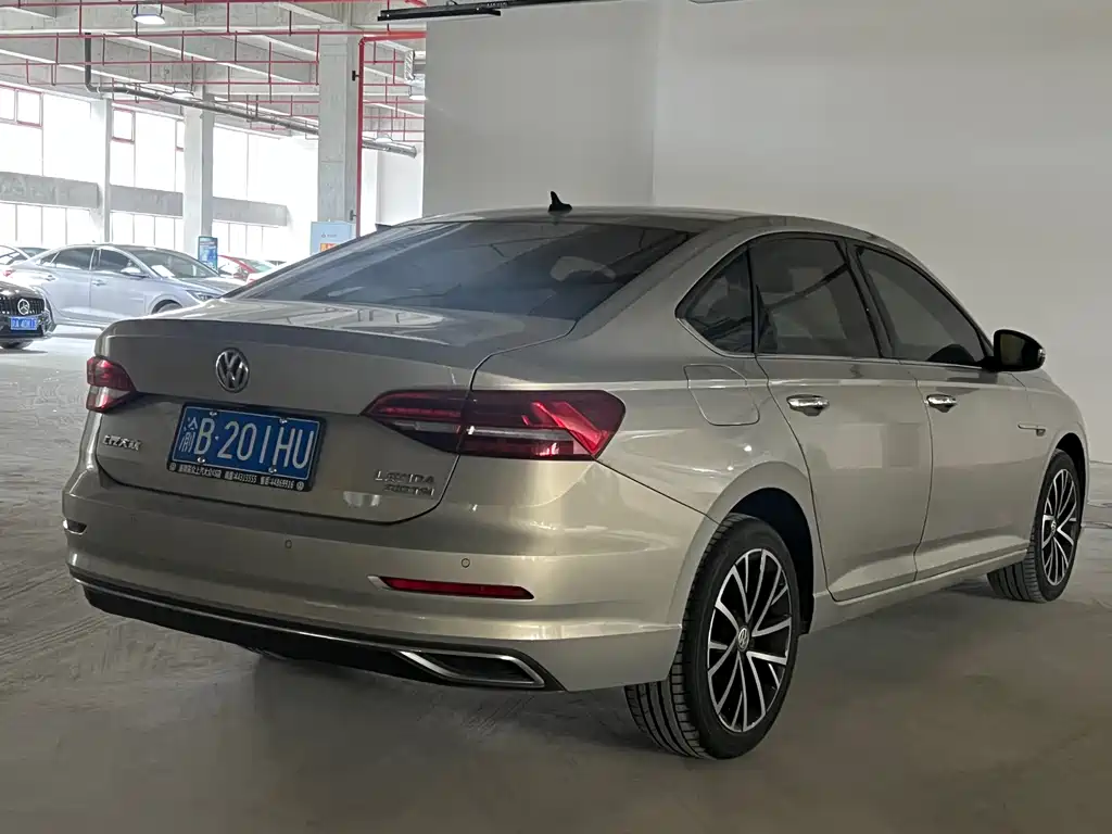 Volkswagen Lavida — миниатюра 12