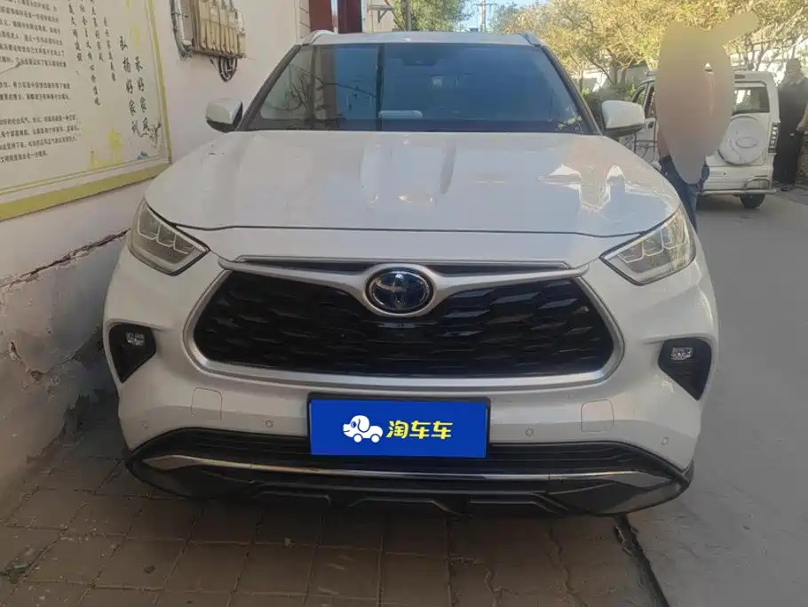 Toyota Highlander — миниатюра 2