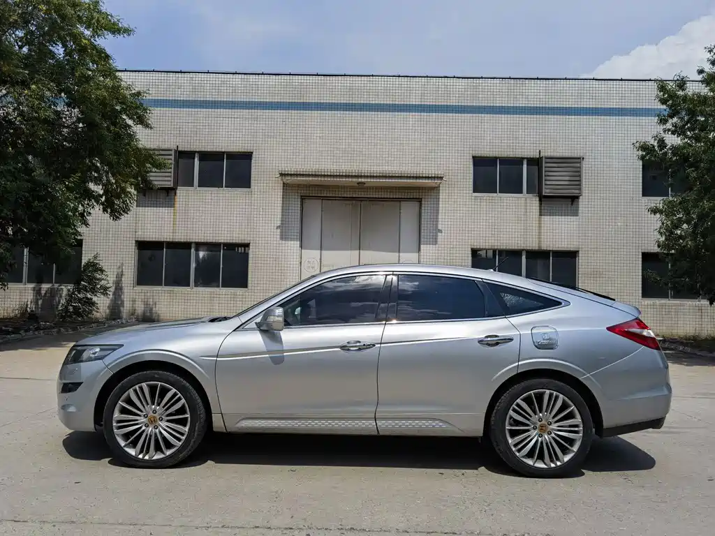 Honda Crosstour 2011 3.5L Flagship