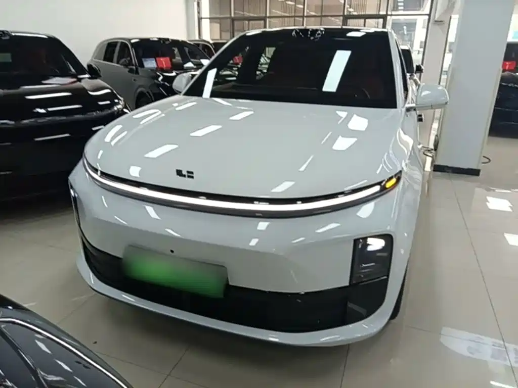 Li Auto Li L6 — миниатюра 3