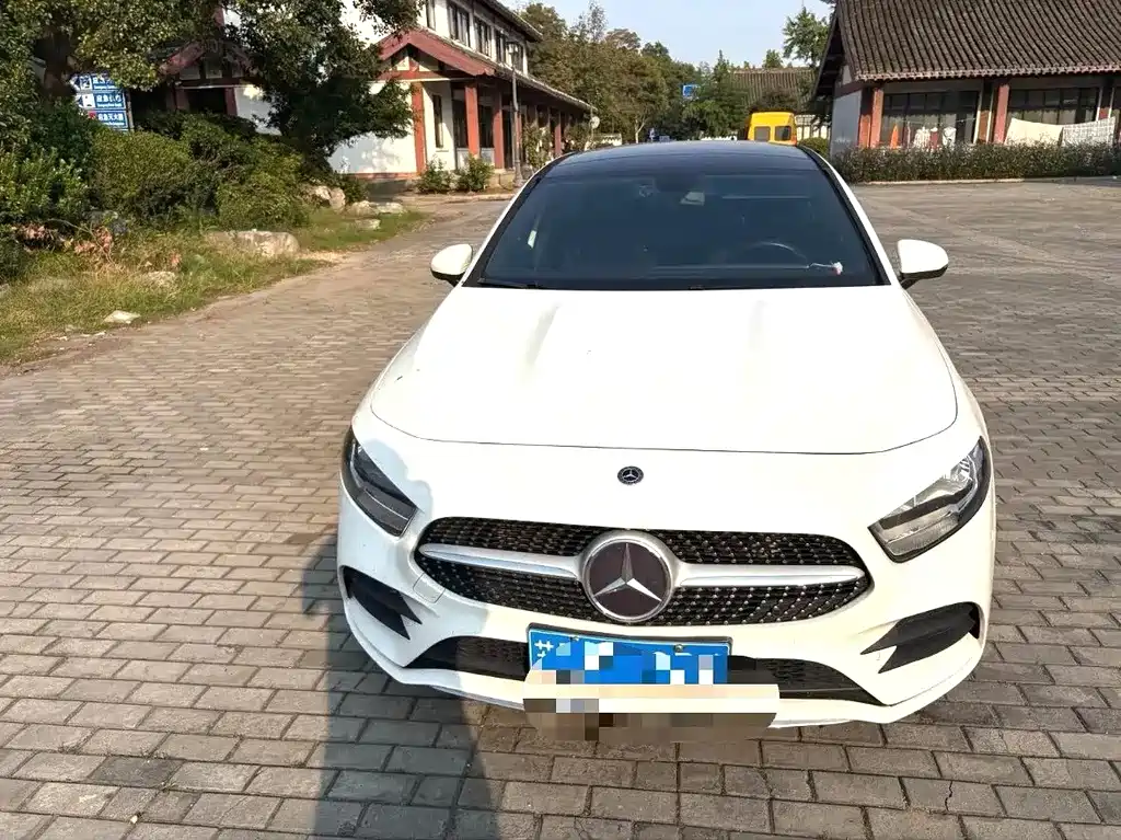 Mercedes-Benz A-Class — миниатюра 2