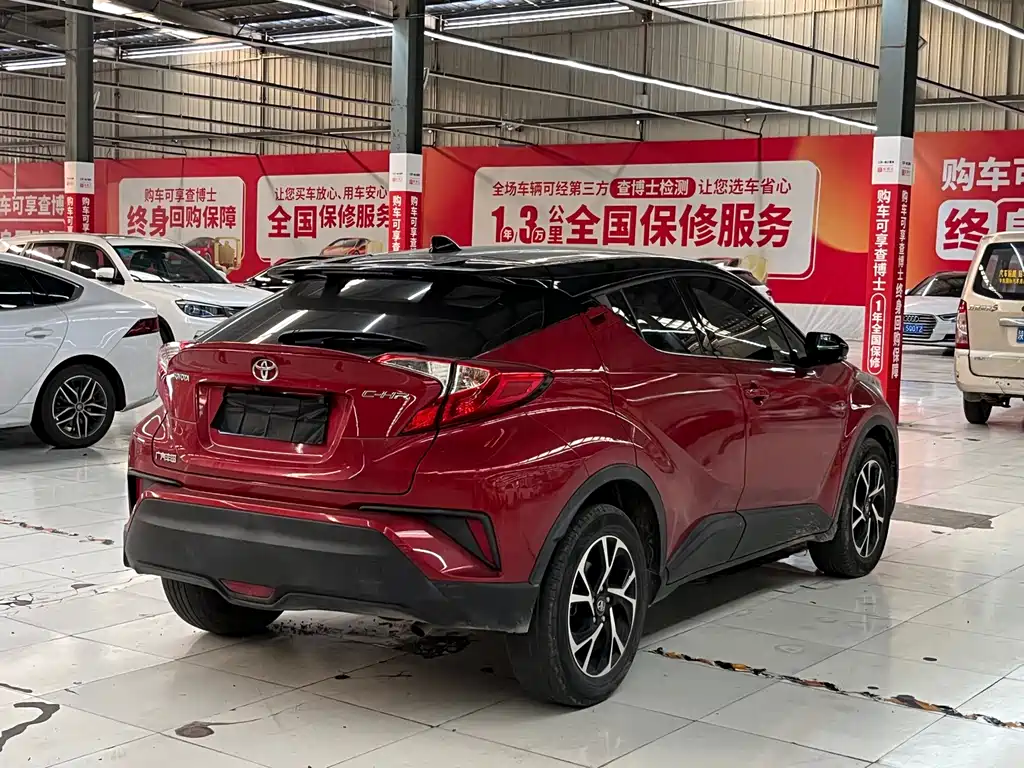 Toyota C-HR — миниатюра 11