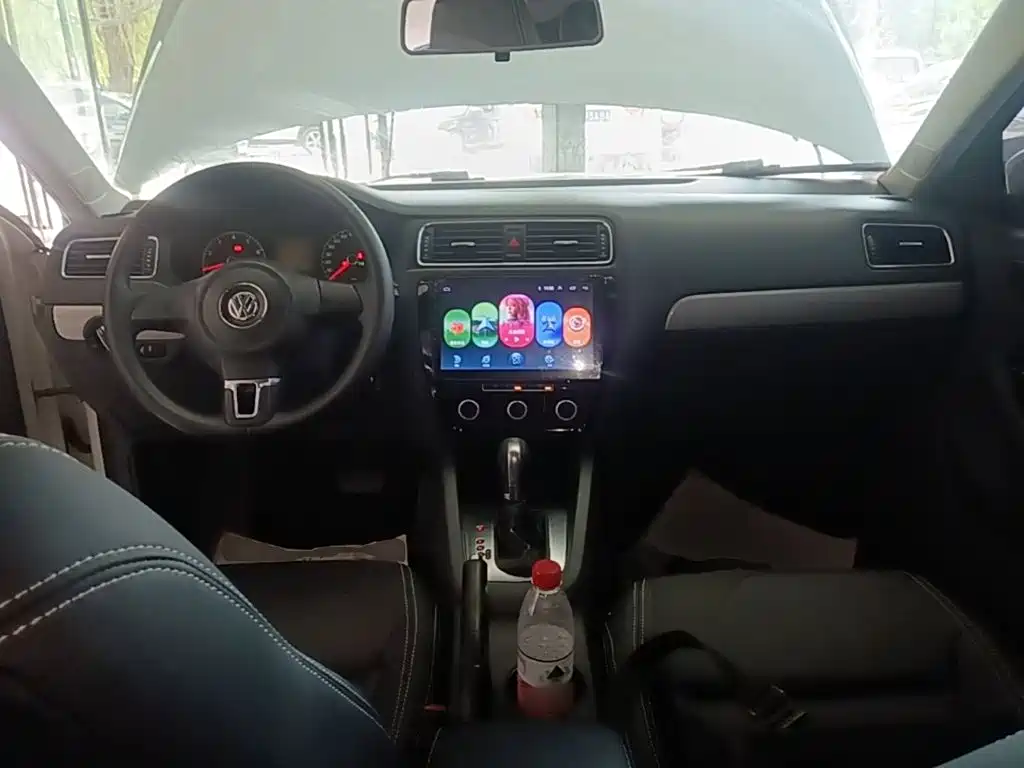 Volkswagen Sagitar — миниатюра 10