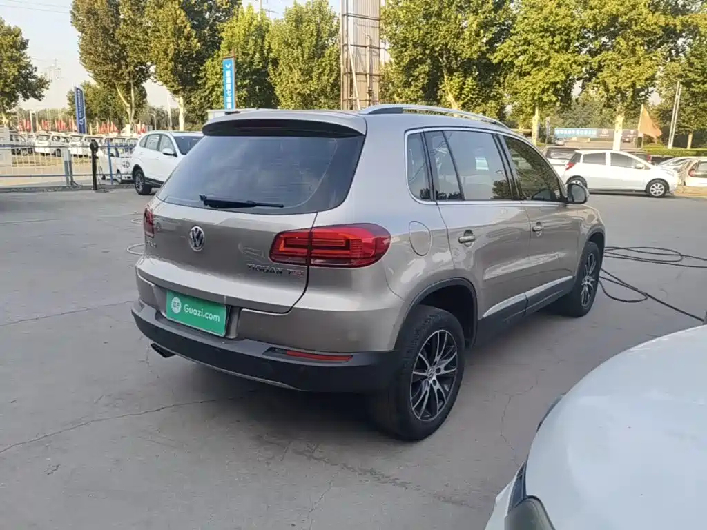 Volkswagen Tiguan — миниатюра 7