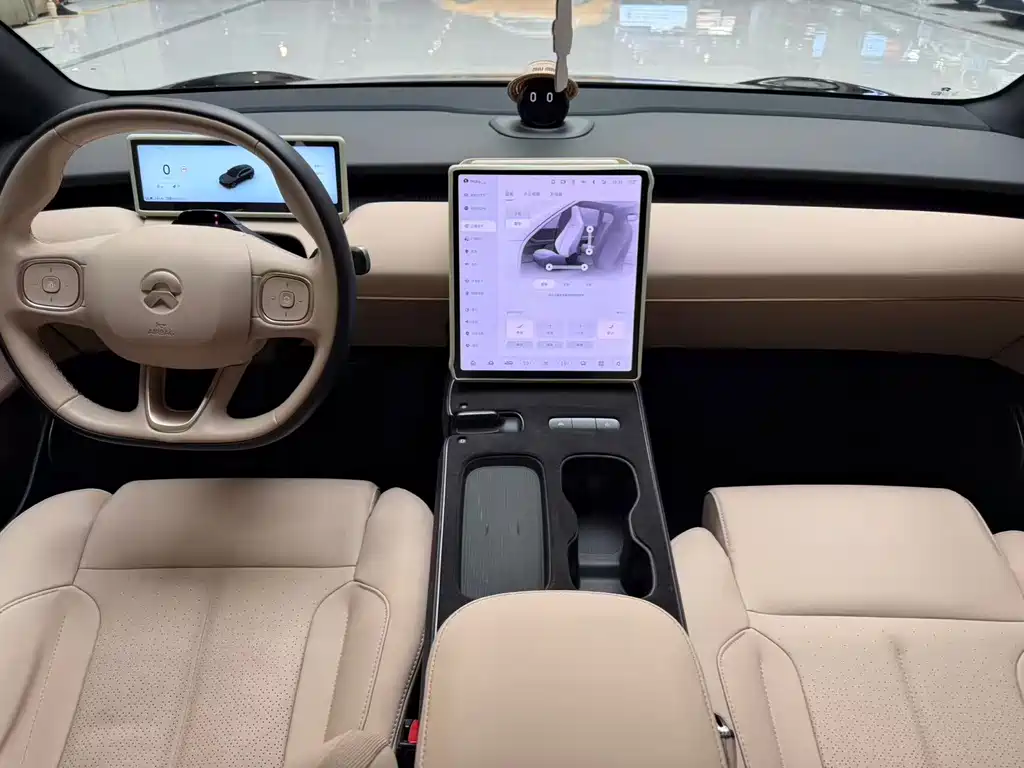 NIO ET5T — миниатюра 6