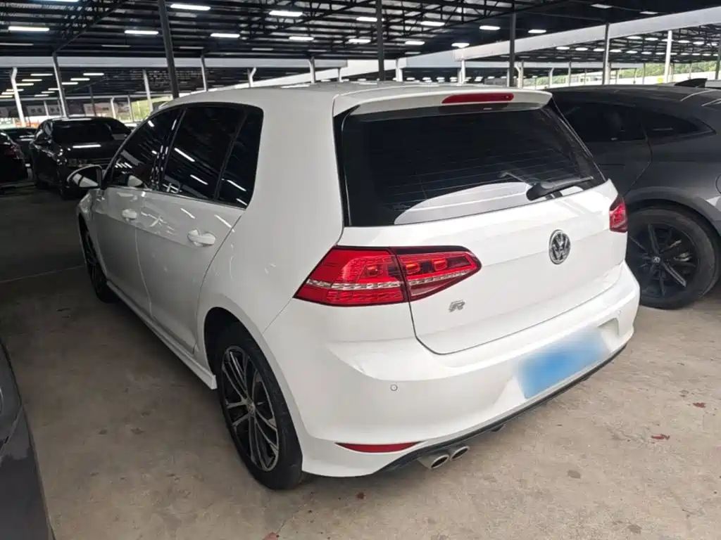 Volkswagen Golf — миниатюра 5