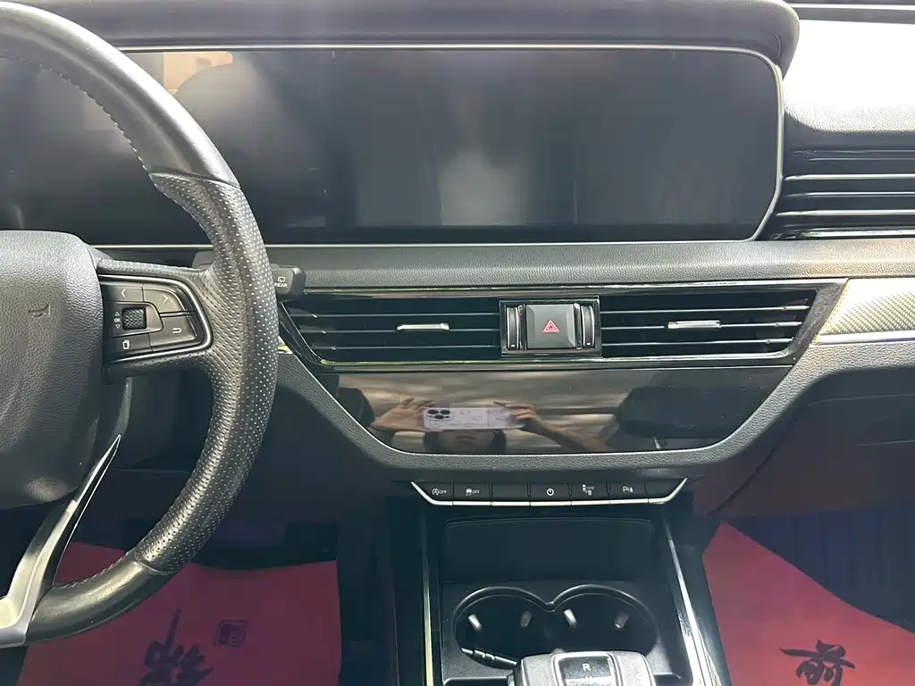 Hongqi Hongqi HS5 — миниатюра 6