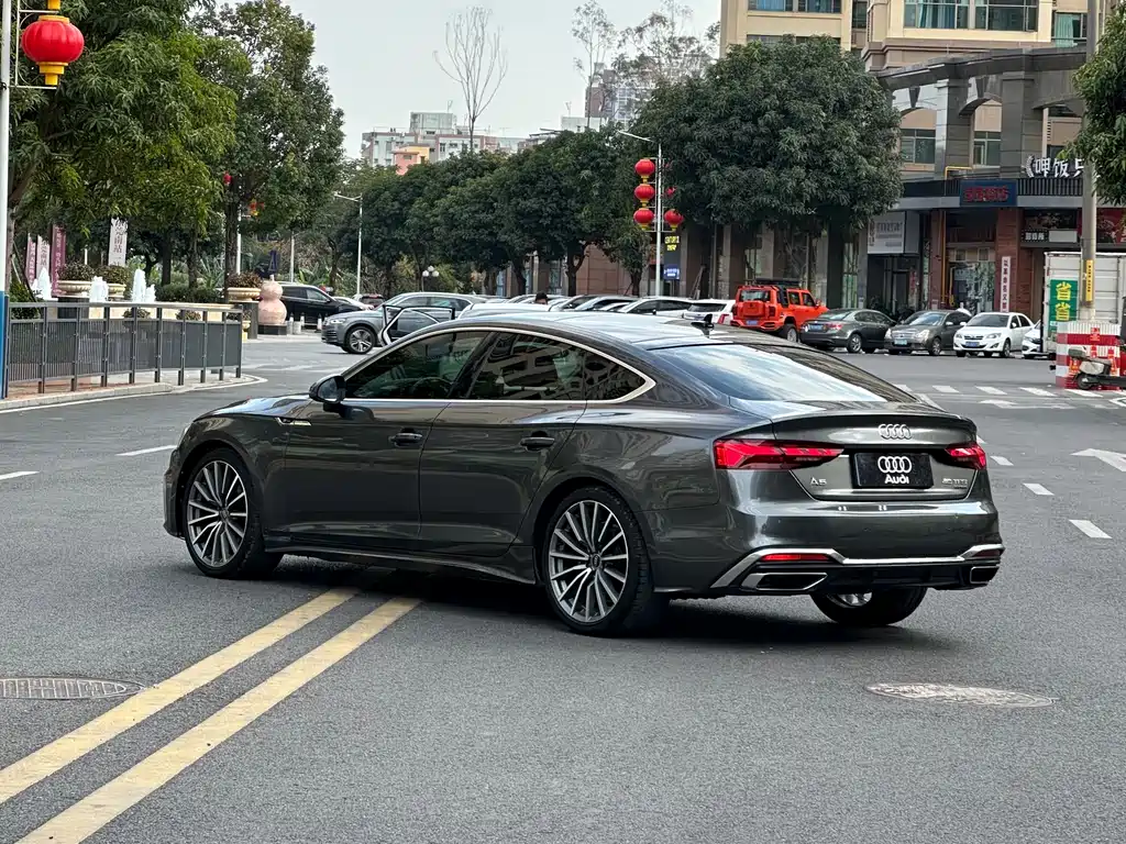 AUDI A5