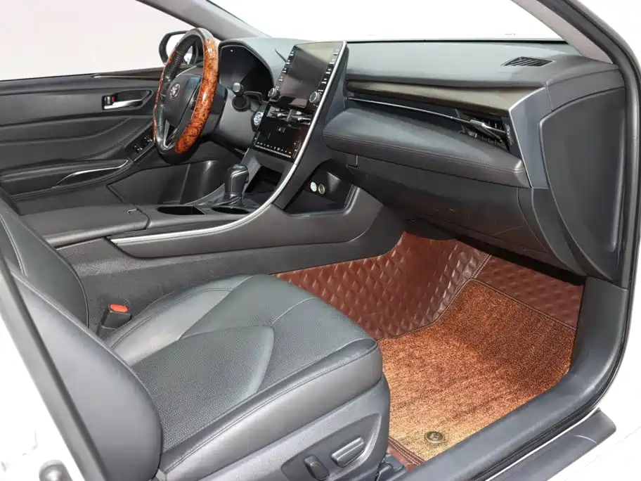 Toyota Avalon — миниатюра 8