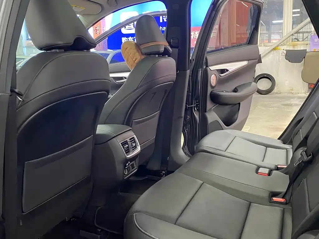 Infiniti QX50 — миниатюра 10