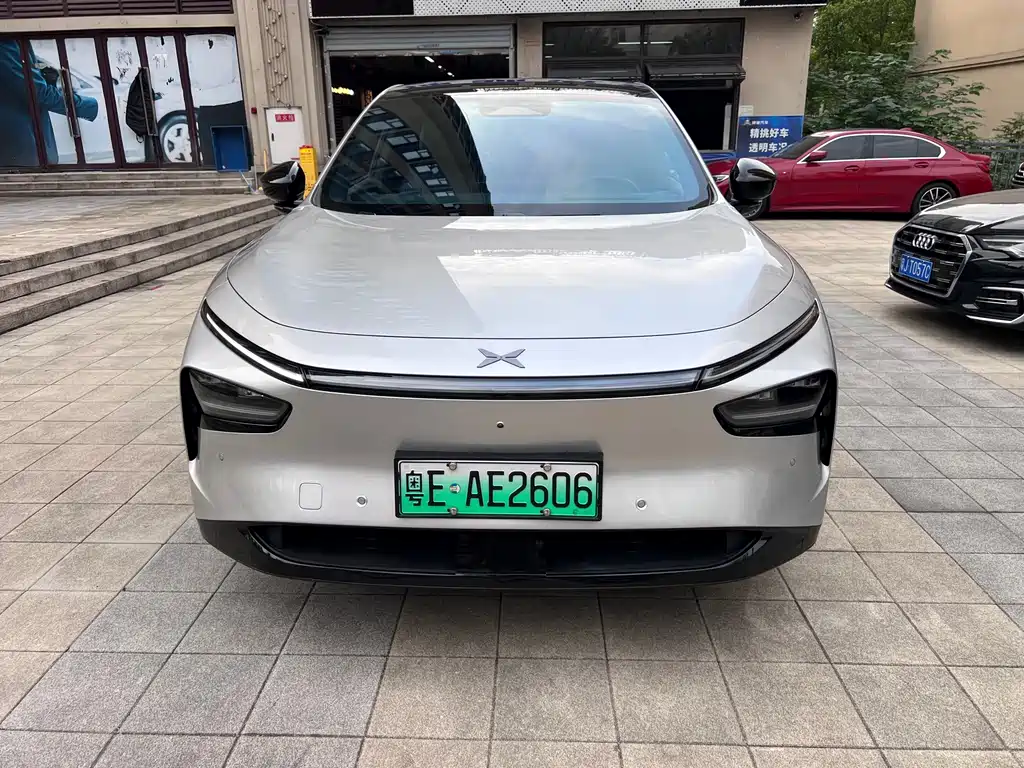 XPeng G7 — миниатюра 2