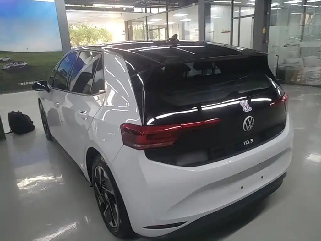 Volkswagen ID.3 — миниатюра 5