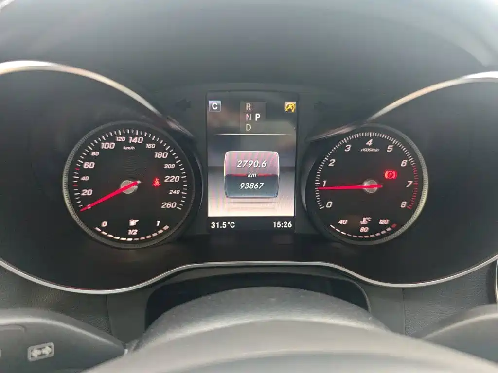 Mercedes-Benz GLC — миниатюра 7