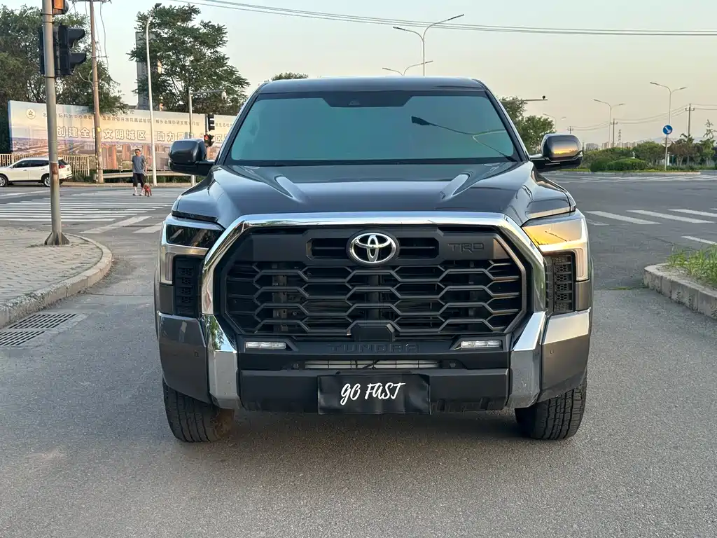 Toyota Tundra 2023 3.5T