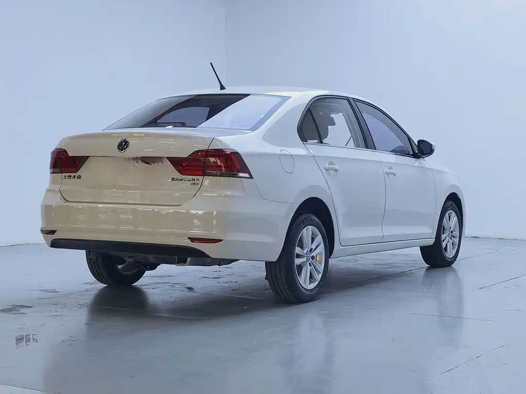 Volkswagen Santana — миниатюра 15