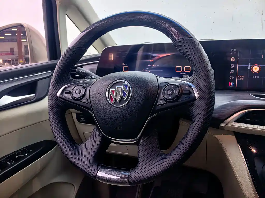 Buick GL8 — миниатюра 5
