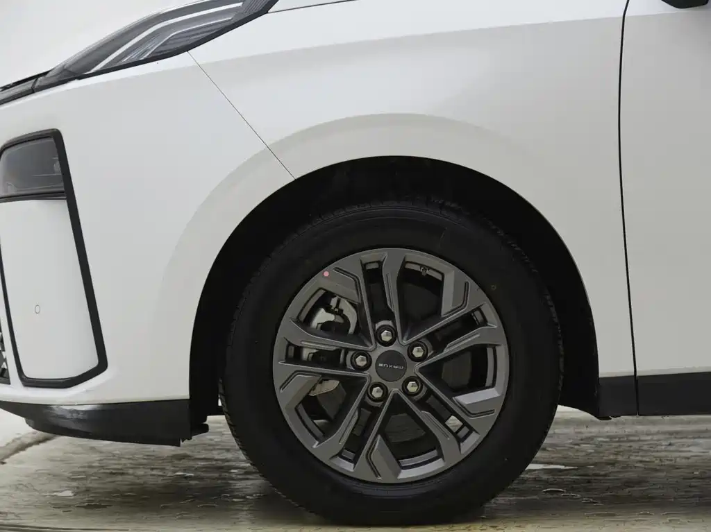 MAXUS G70 — миниатюра 6