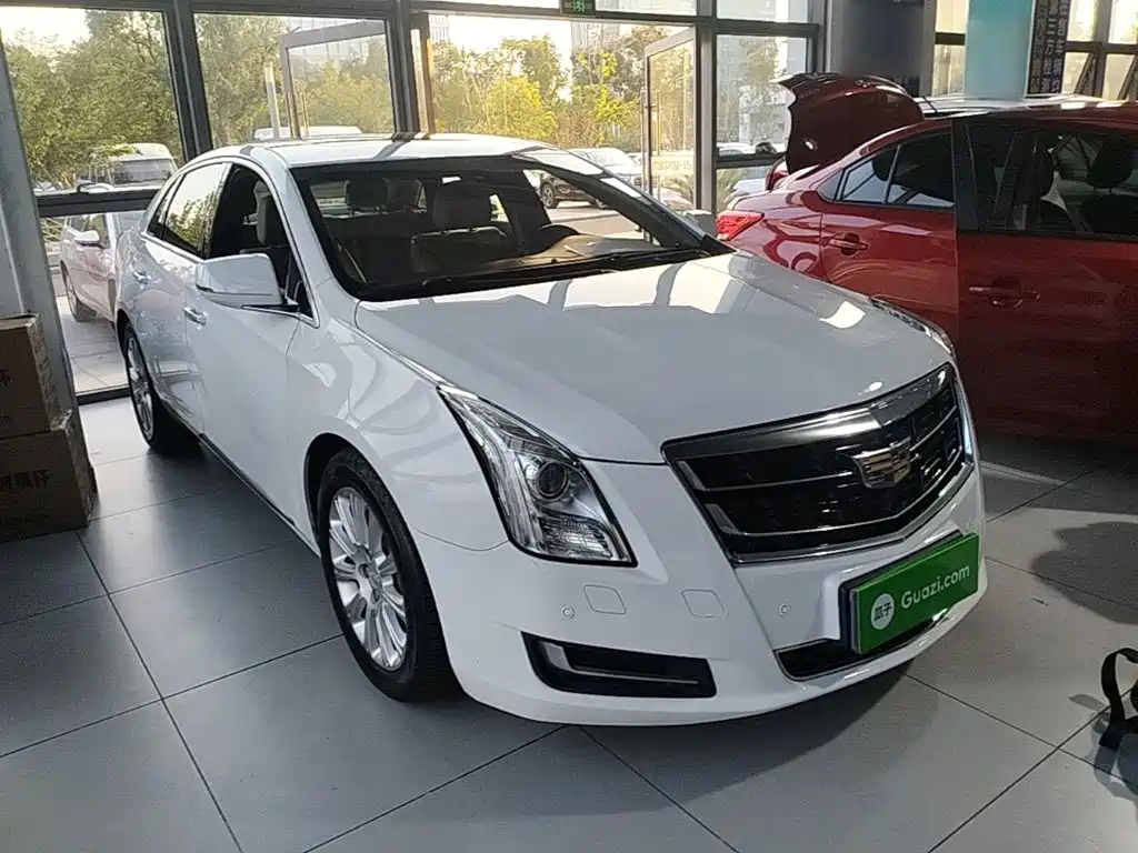 Cadillac XTS — миниатюра 4