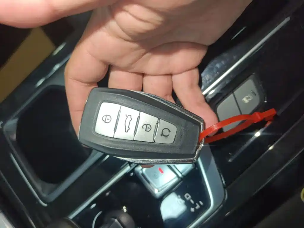 Geely Borui Hybrid — миниатюра 9