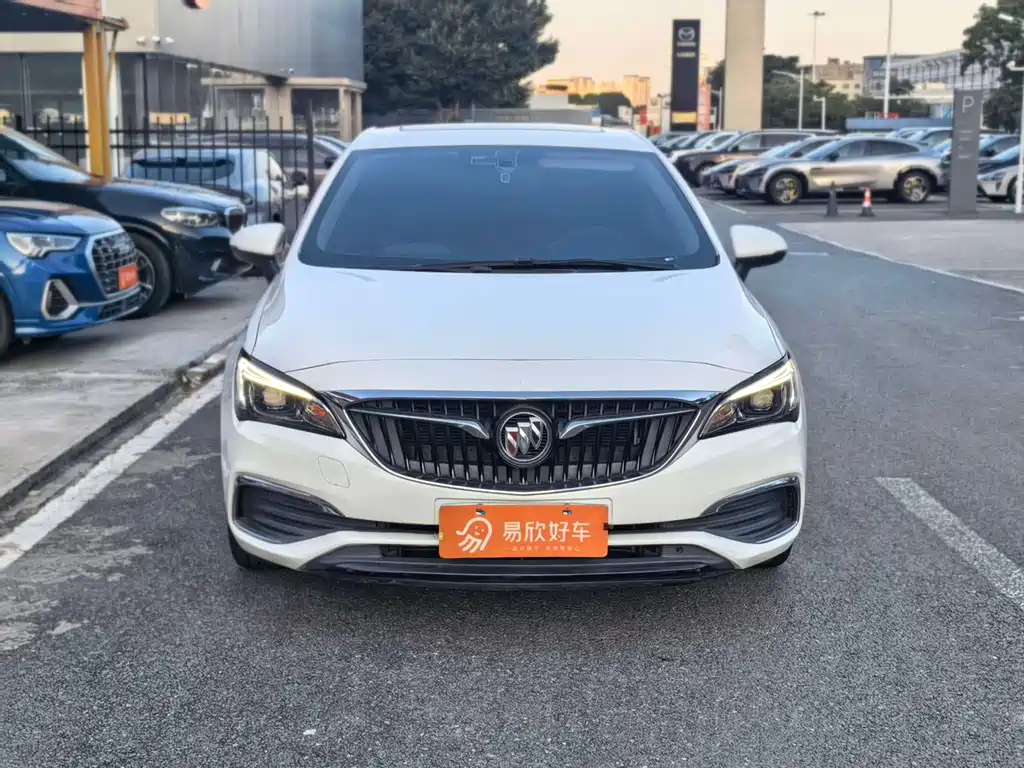Buick Verano — миниатюра 2