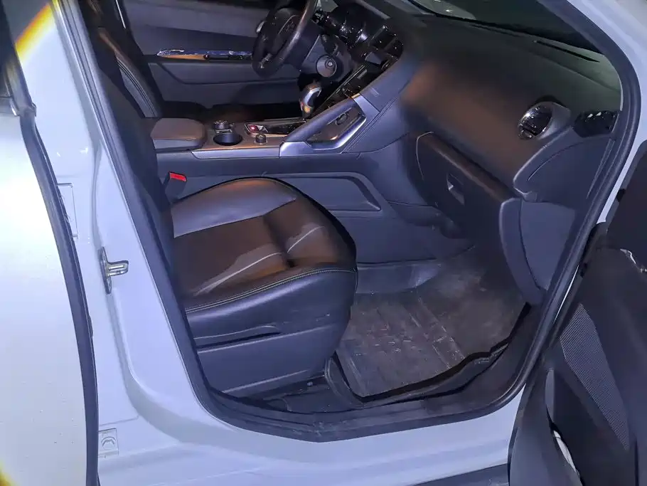 Peugeot 3008 — миниатюра 8