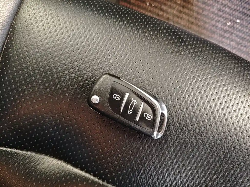 Nissan Tiida — миниатюра 9