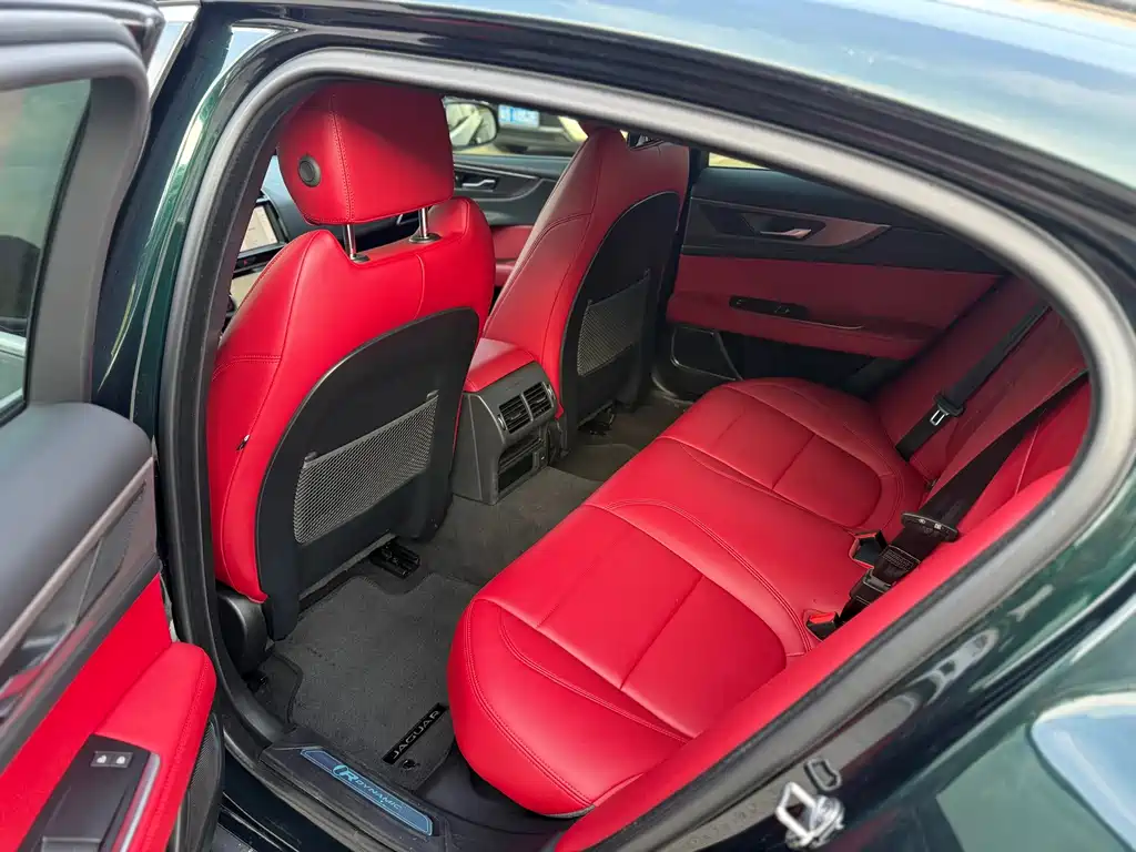 Jaguar XEL — миниатюра 8