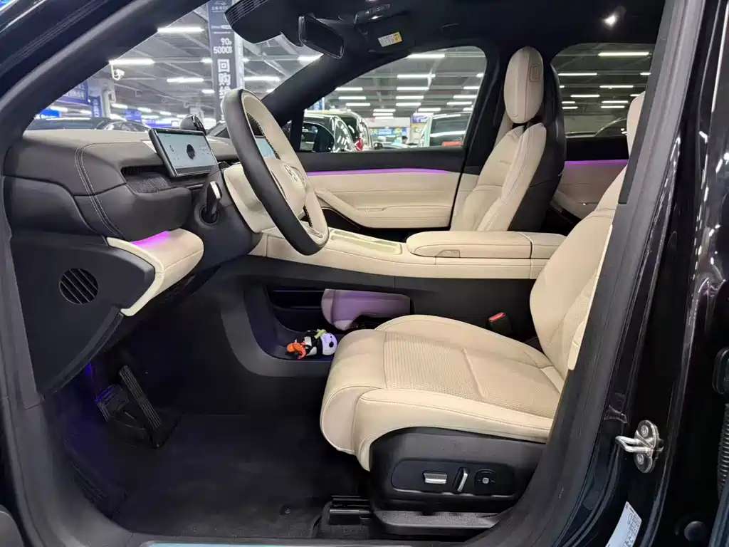 NIO ES6 — миниатюра 15