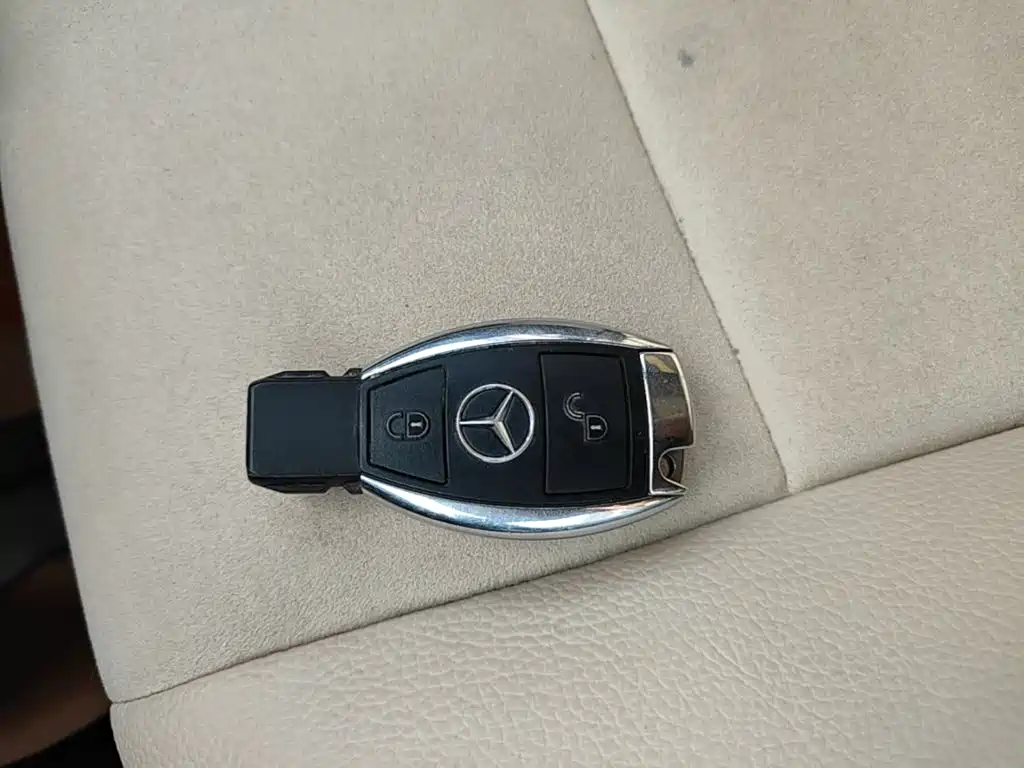 Mercedes-Benz GLK-Class — миниатюра 9