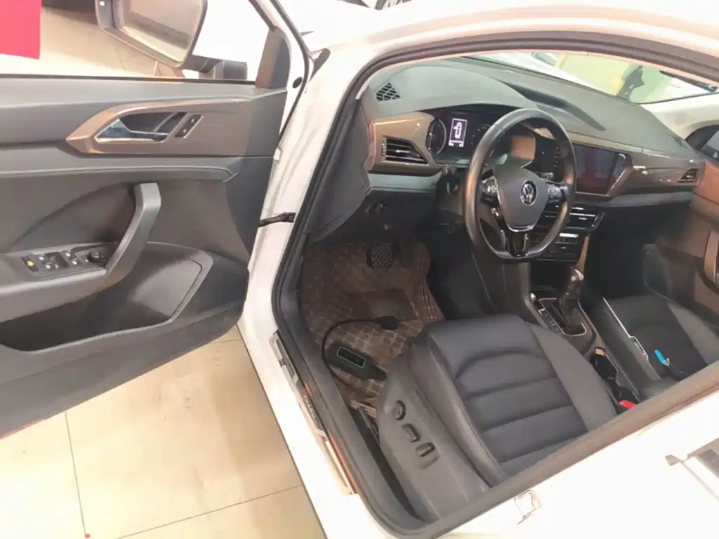 Volkswagen Tharu — миниатюра 16