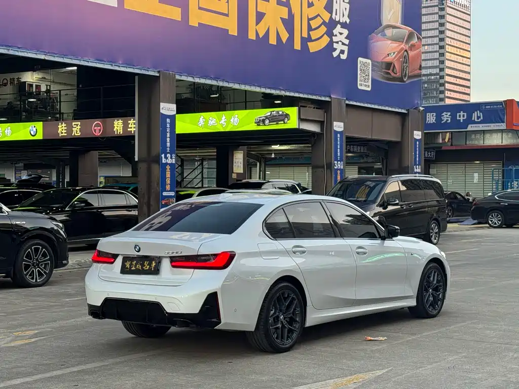 BMW 3 Series — миниатюра 17