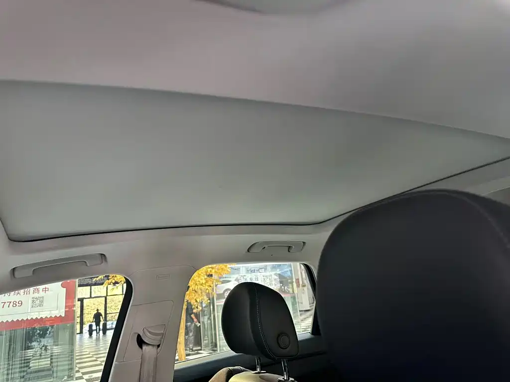 Audi Q3 — миниатюра 11